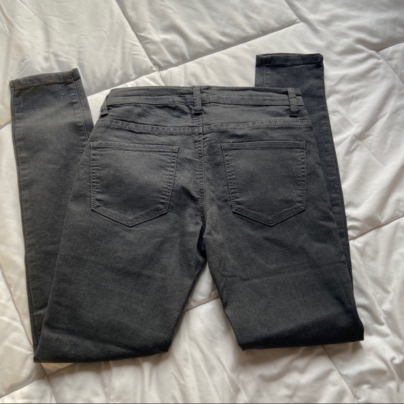 Forever 21 Jeans - Picture 2 of 3